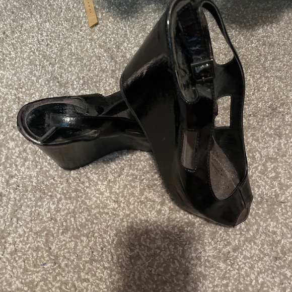 Peep toe wedge - Picture 1 of 1